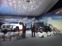 Toyota New Fortuner vs Pajero Sport, Siapa yang Lebih Unggul?