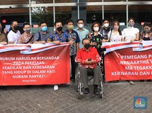 Bos Wanaartha Life Tersangka, Kasus Penggelapan Premi Nasabah