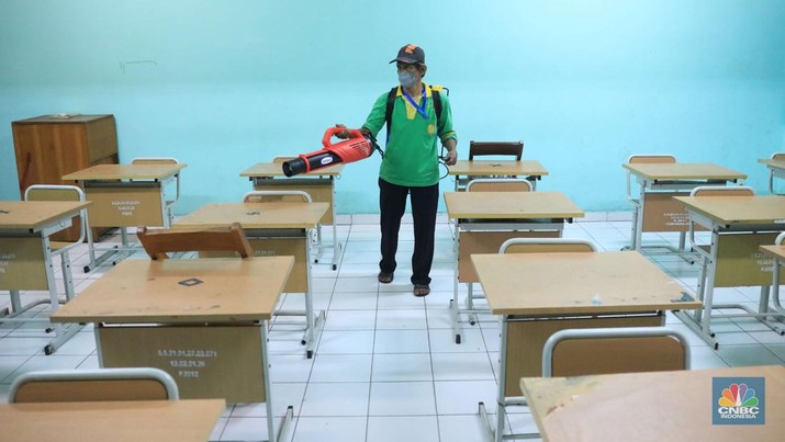 Sekolah SMAN 71 Jakarta (CNBC Indonesia/Muhammad Sabki) Sekolah SMAN 71 Jakarta (CNBC Indonesia/Muhammad Sabki)