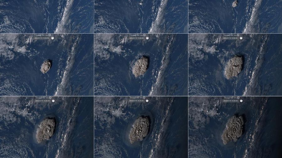 Gambar Planet SkySat pada 7 Januari 2022 menunjukkan kepulan asap mengepul dari gunung berapi bawah laut Hunga Tonga-Hunga Ha'apai beberapa hari sebelum letusannya pada 15 Januari, di Hunga Tonga-Hunga Ha'apai. (Planet Labs PBC/via REUTERS)