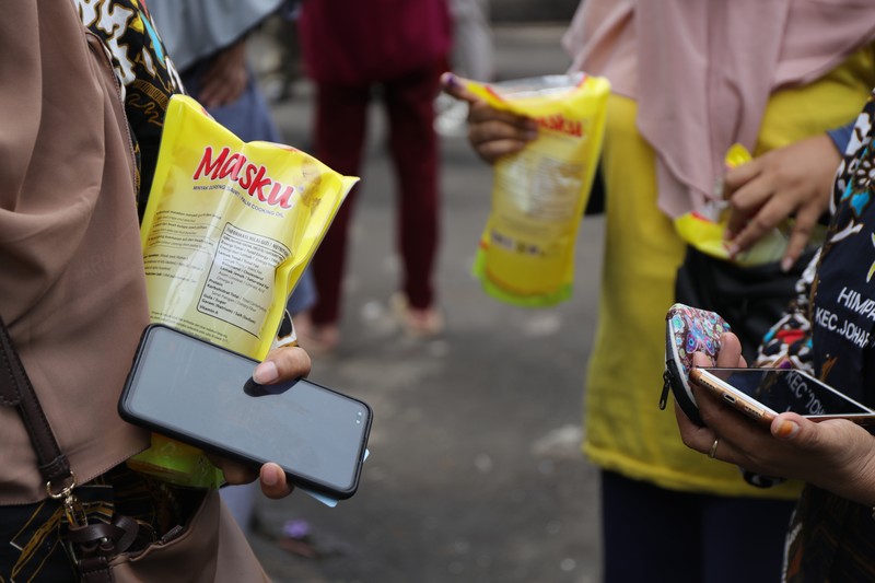 Bazar Minyak Goreng Murah (CNBC Indonesia/Tri Susilo)
