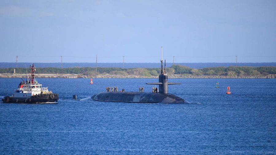 Kapal Selam USS Nevada (SSBN 733) di Guam (Twitter/@Pacificsubs)