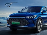 Mobil Tesla China Laris Manis, Elon Musk Puyeng