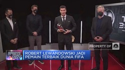 Robert Lewandowski Jadi Pemain Terbaik Dunia FIFA