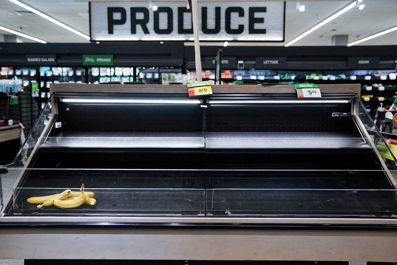 An egg display case is seen nearly empty at a Giant Food grocery store as the U.S. continues to experience supply chain disruptions in Washington, U.S., January 9, 2022. REUTERS/Sarah Silbiger
