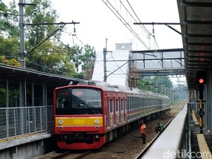 Rincian Rute Terdampak Kawat Spring Bed Nyangkut di KRL Tanah Abang-Rangkasbitung