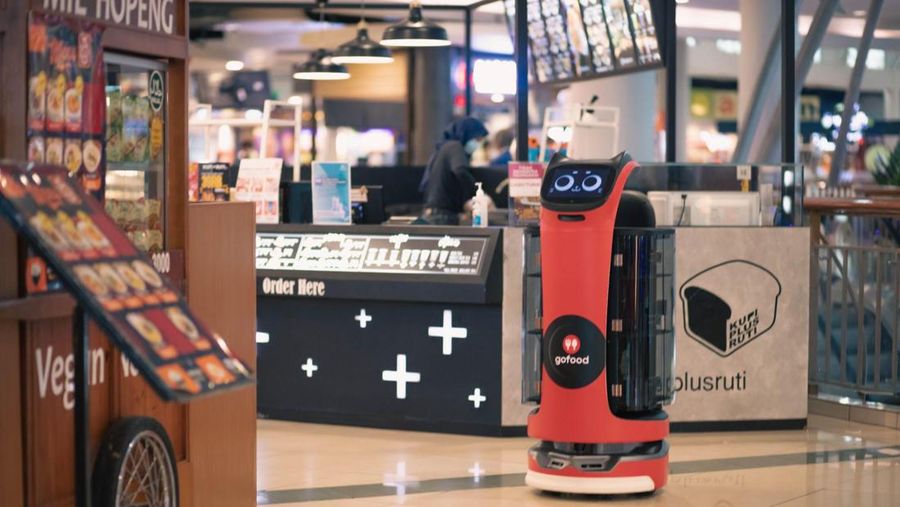 Penggunaan Robot di Layanan Pesan Antar
