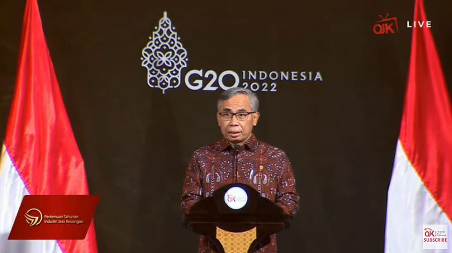 Ketua Dewan Komisioner Otoritas Jasa Keuangan (OJK) Wimboh Santoso Saat Pertemuan Tahunan Industri Jasa Keuangan 2022 dan Peluncuran Taksonomi Hijau Indonesia (Tangkapan Layar Youtube Jasa Keuangan)