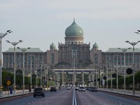 Tiba-tiba Mantan PM Malaysia Puji RI, Ada Apa?