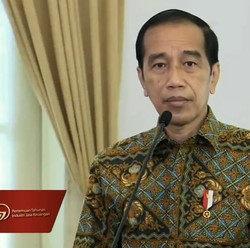 Jokowi: Kebijakan OJK Harus Cegah Meluasnya Dampak Pandemi