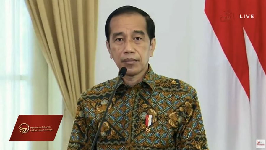 Presiden RI, Jokowi memberi pidato di acara Pertemuan Tahunan Industri Jasa Keuangan 2022 dan Peluncuran Taksonomi Hijau Indonesia di Istana Kepresidenan Bogor, Kamis,20/1/2022. (Tangkapan Layar Youtube OJK)