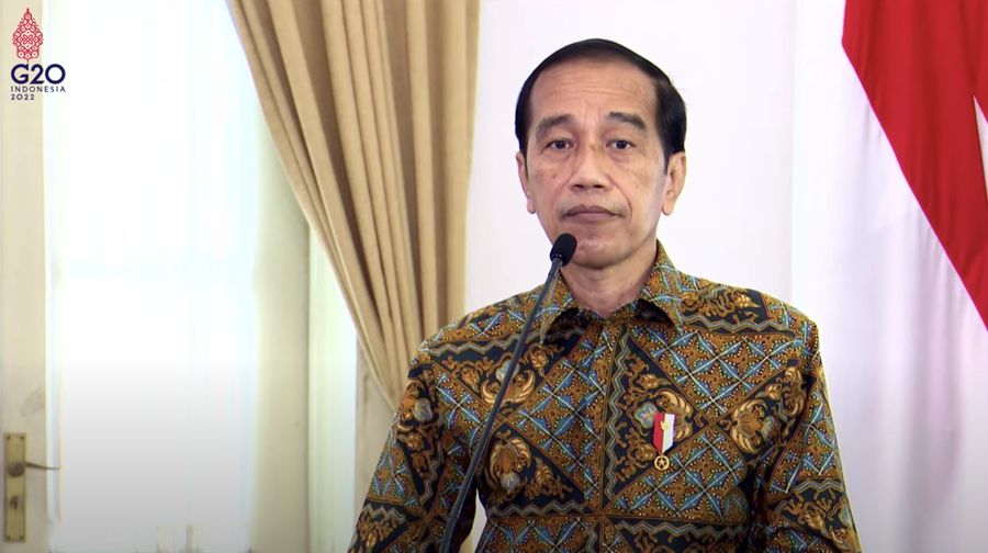 Presiden RI Jokowi memberi pidato di acara Pertemuan Tahunan Industri Jasa Keuangan dan Peluncuran Taksonomi Hijau, 20 Januari 2022. (Tangkapan Layar Youtube Sekretariat Presiden RI)