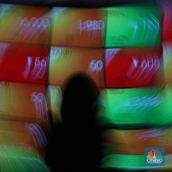 IHSG Ambruk Balik ke 7.000, Asing Terciduk Borong Saham Ini