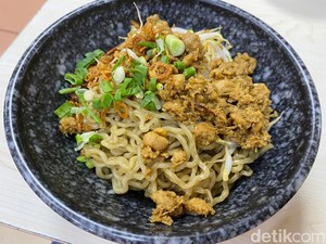 Di Dekat Kampus Binus Anggrek Ada Bakmi Bangka dan Bubur Ayam Mantul