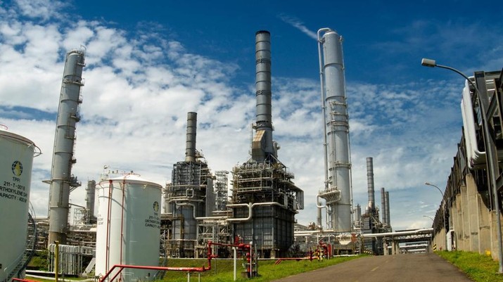 Kilang TPPI. Doc PT Kilang Pertamina Internasional Kilang TPPI. Doc PT Kilang Pertamina Internasional