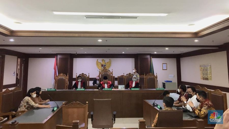 Sidang Putusan Perpanjangan PKPU PT Garuda Inddonesia Tbk. (CNBC Indonesia/Monica Wareza)