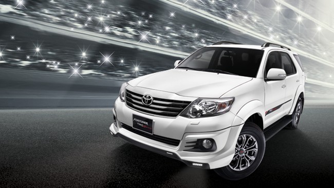 Pemilik Fortuner-Pajero Kini Kocek Rp2 Juta Sekali Isi BBM Full Tank!