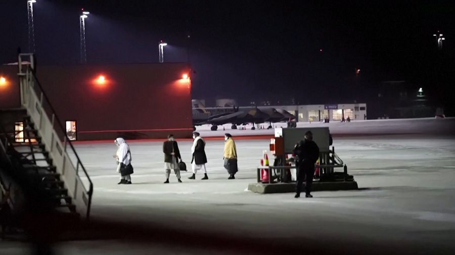 Representatives of the Taliban arrive in Norway to have talks with Western representatives about human rights and emergency aid, in Gardermoen, Norway, January 22, 2022. NTB/Terje Bendiksby via REUTERS  ATTENTION EDITORS - THIS IMAGE WAS PROVIDED BY A THIRD PARTY. NORWAY OUT. NO COMMERCIAL OR EDITORIAL SALES IN NORWAY.