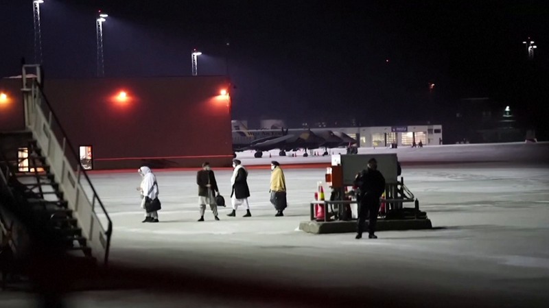 Representatives of the Taliban arrive in Norway to have talks with Western representatives about human rights and emergency aid, in Gardermoen, Norway, January 22, 2022. NTB/Terje Bendiksby via REUTERS  ATTENTION EDITORS - THIS IMAGE WAS PROVIDED BY A THIRD PARTY. NORWAY OUT. NO COMMERCIAL OR EDITORIAL SALES IN NORWAY.