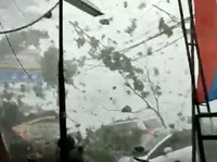 Viral! Bak Topan, Sekitar Sentul Diterpa Hujan & Angin Ngeri