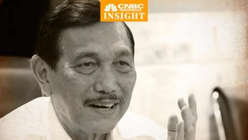 Corona Akhirnya Bikin Luhut Jadi 'Panglima' Pertama Kalinya