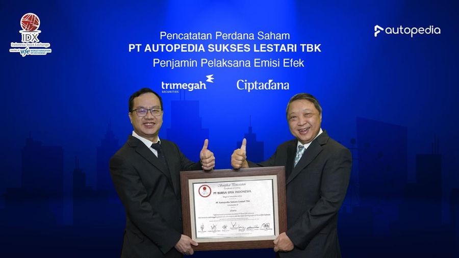 Perusahaan jual beli mobil milik pengusaha TP Rachmat, PT Autopedia Sukses Lestari Tbk (ASLC) mencatatkan saham perdana di Bursa Efek Indonesia (BEI), Selasa 25 Januari 2022.