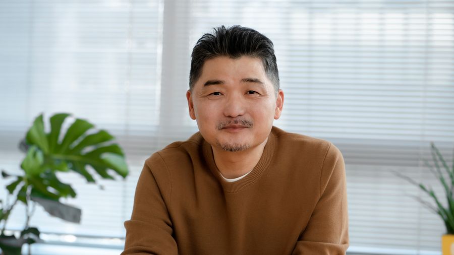 Briam Kim (Kim Beom-soo). (Foto tangakapan layar via website kakaocorp.com)