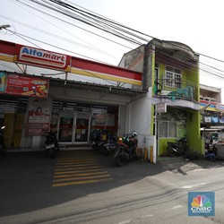 Alasan Banyak Indomaret dan Alfamart Lokasinya Berdekatan