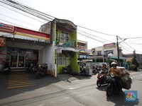 Alasan Banyak Indomaret dan Alfamart Lokasinya Berdekatan
