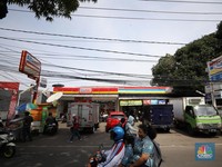 Pertumbuhan Laba Pemilik Indomaret Libas Alfamart