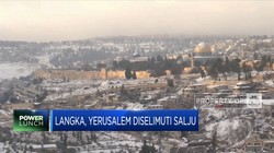 Langka, Yerusalem Diselimuti Salju