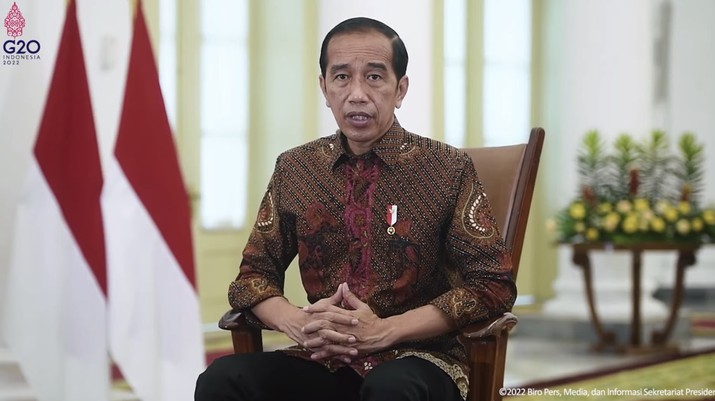 Presiden Joko Widodo (Jokowi) Membeerikan Keterangan Pers terkait Perkembangan Covid-19, Istana Bogor, Jumat (28/1/2022). (Tangkapan Layar Yotube Sekretariat Presiden)