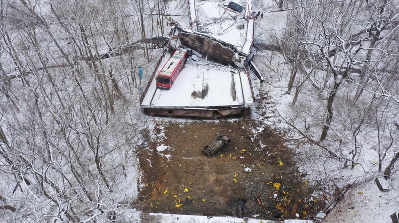 Jembatan di Pittsburgh AS Runtuh (REUTERS/DRONE BASE)