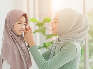 Surah Al-Ahzab Ayat 59, Perintah Berjilbab bagi Perempuan