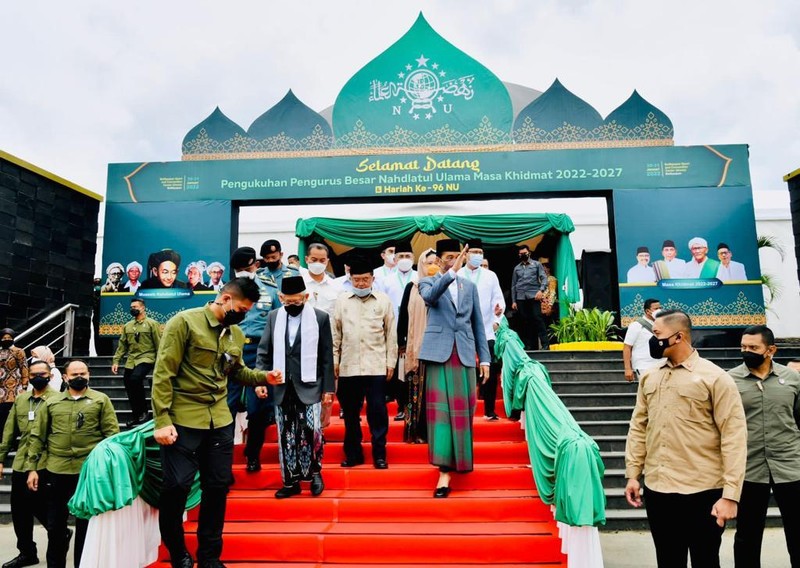 Presiden Jokowi melakukan pengukuhan pengurus besar dan harlah ke-96 Nahdlatul Ulama, Balikpapan, Senin (31/1/2022) (Dok: Biro Pers Sekretariat Presiden) Presiden Jokowi melakukan pengukuhan pengurus besar dan harlah ke-96 Nahdlatul Ulama, Balikpapan, Senin (31/1/2022) (Dok: Biro Pers Sekretariat Presiden)