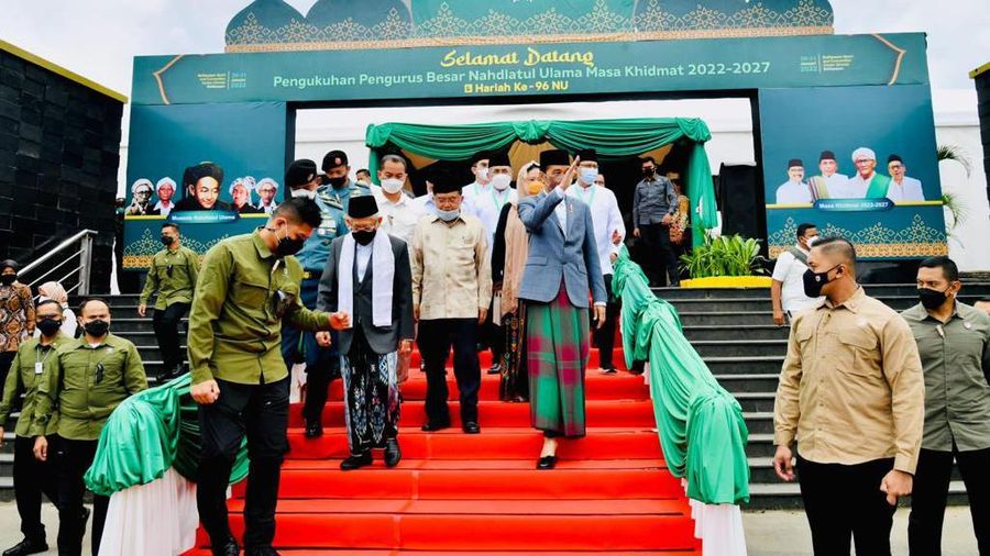 Presiden Jokowi melakukan pengukuhan pengurus besar dan harlah ke-96 Nahdlatul Ulama, Balikpapan, Senin (31/1/2022) (Dok: Biro Pers Sekretariat Presiden)