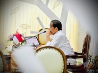 Jokowi Wanti-wanti: Jangan Sampai Covid Ganggu Laju Ekonomi!