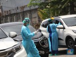 Musim Omicron, Orang Ramai-Ramai ke Tempat Tes Covid di DKI