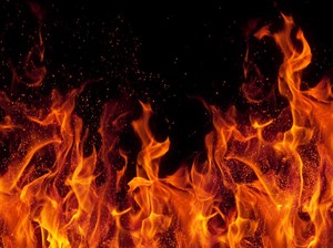 Viral Pagar Rumah Warga di Depok Dibakar OTK, Polisi Selidiki