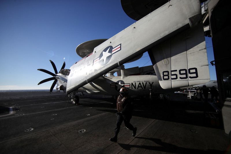 Kapal induk Amerika Serikat (AS), USS Harry S Truman, menggelar latihan militer di perairan Laut Adriatik (REUTERS/YARA NARDI) Kapal induk Amerika Serikat (AS), USS Harry S Truman, menggelar latihan militer di perairan Laut Adriatik (REUTERS/YARA NARDI)