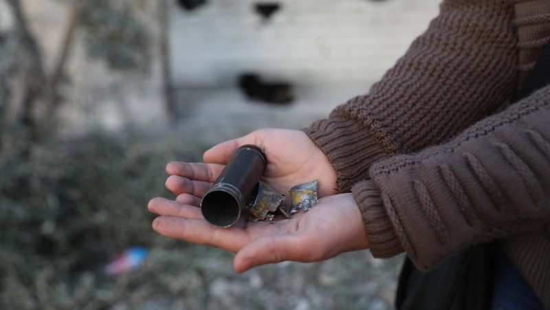 Gambar dari video yang disediakan oleh Departemen Pertahanan dan dirilis pada 3 Februari 2022, menunjukkan kompleks sebelum serangan di mana Abu Ibrahim al-Hashimi al-Qurayshi, pemimpin Kelompok Negara Islam, tewas di provinsi Idlib barat laut Suriah. (Department of Defense via AP)