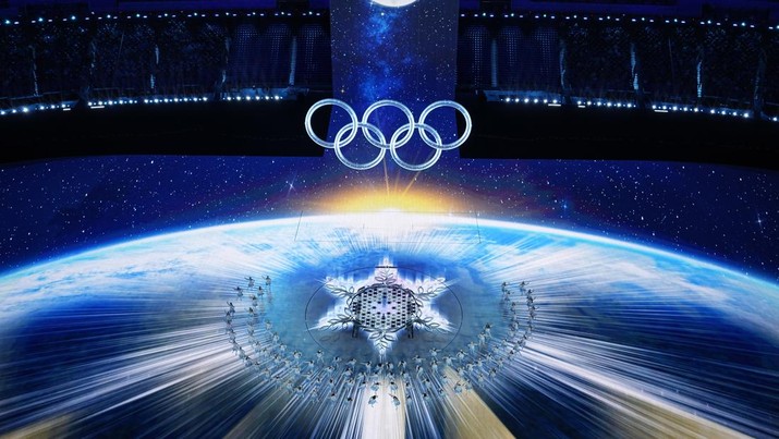 Pembukaan Olimpiade musim dingin Beijing 2022 digelar di Bird's Nest Stadium (AP/Jeff Roberson) Pembukaan Olimpiade musim dingin Beijing 2022 digelar di Bird's Nest Stadium (AP/Jeff Roberson)