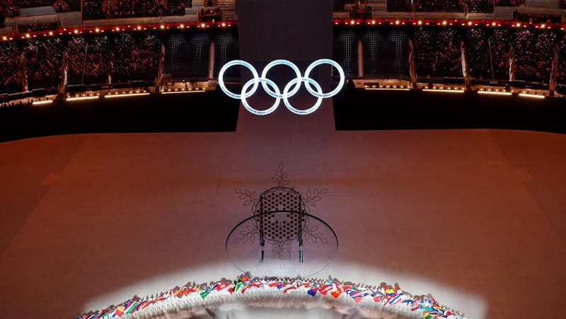 Pembukaan Olimpiade musim dingin Beijing 2022 digelar di Bird's Nest Stadium (AP/Bernat Armangue)