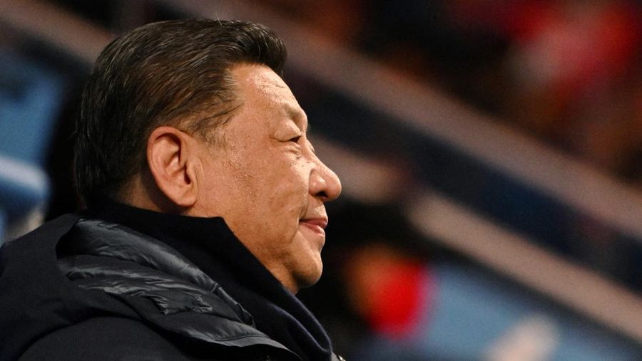 Presiden China Xi Jinping menghadiri upacara pembukaan Olimpiade Musim Dingin 2022, Jumat, (4/2/2022) (Anthony Wallace/Foto Kolam Renang via AP)