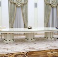 Presiden Prancis Tuding Rusia Banyak Bohong Soal Ukraina
