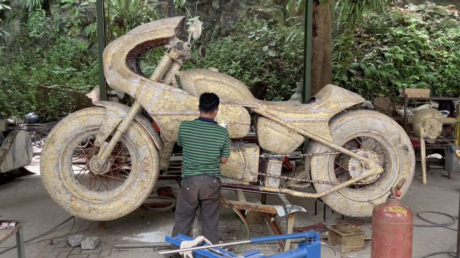 Pembuatan Patung Raksasa Jokowi untuk Mandalika (Tangkapan Layar Instagram/@nyoman_nuarta)