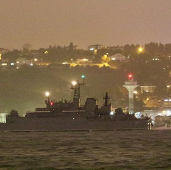 Ini Penampakan Kapal Perang Rusia Berlayar ke Laut Hitam