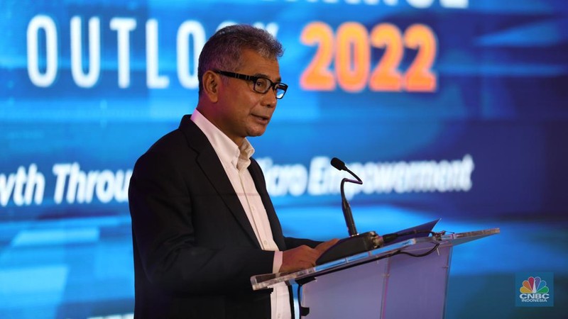 Direktur Utama Bank BRI, Sunarso di acara BRI Microfinance Outlook 2022 (CNBC Indonesia/Tri Susilo)