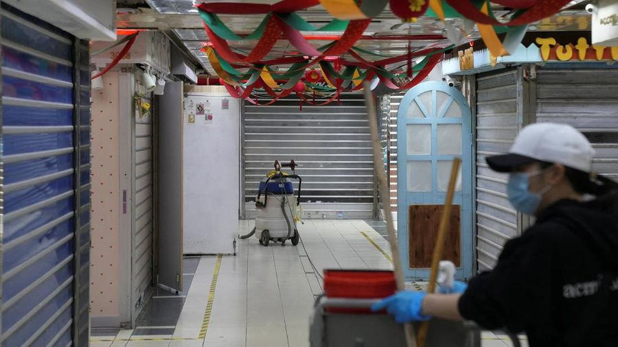 A pedestrian walks past the closed Kowloon Mosque and Islamic Centre, following the coronavirus disease (COVID-19) outbreak, in Hong Kong, China February 10, 2022. REUTERS/Lam Yik