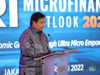 Lawan Omicron, Pemerintah Pilih 2 Opsi Ini Ketimbang 'Ngerem'